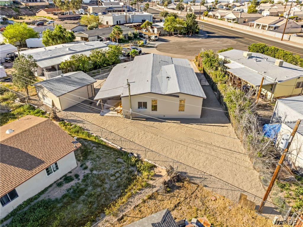 1636 Lakeside Drive