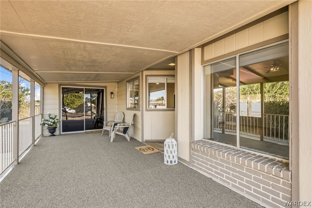 1636 Lakeside Drive