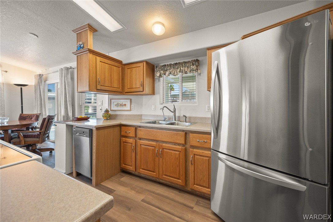 2000 Ramar Road 282