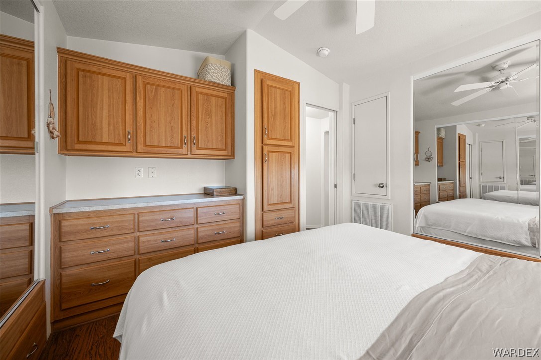 2000 Ramar Road 282