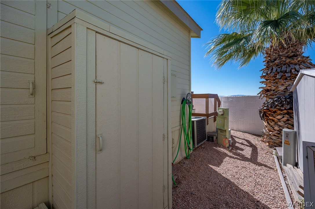 2000 Ramar Road 282