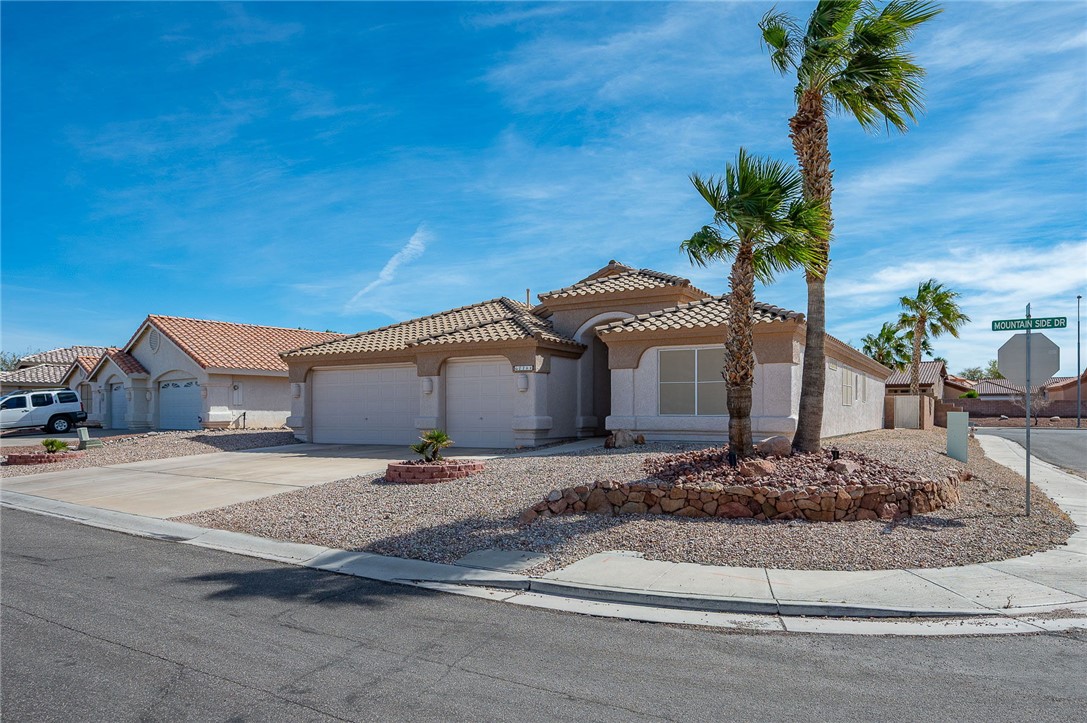 2264 Mountainside Drive