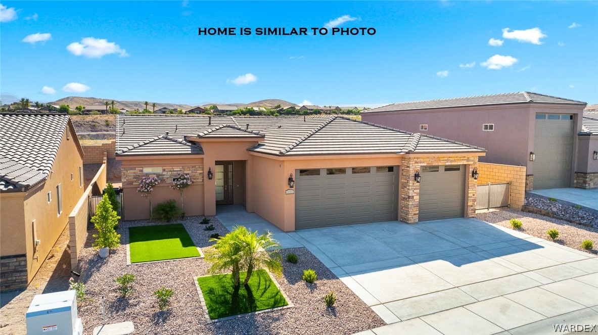 2651 Paris Lane