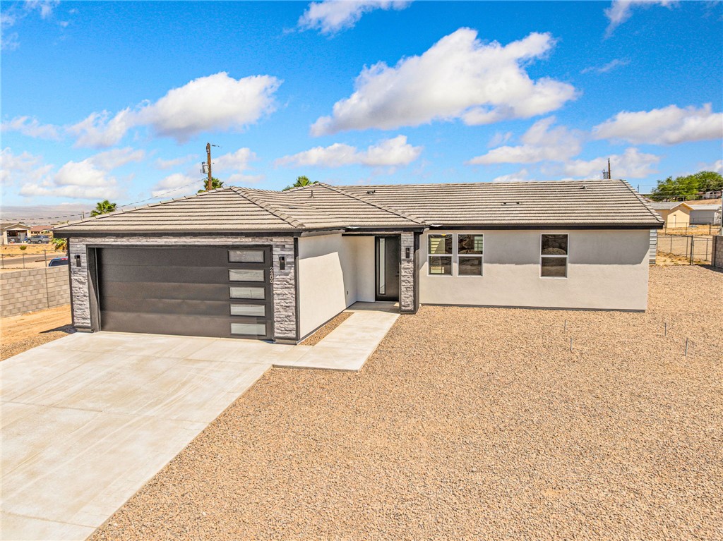 2486 E Hound Drive