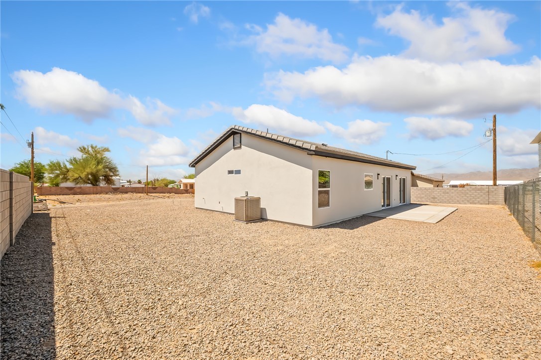 2486 E Hound Drive