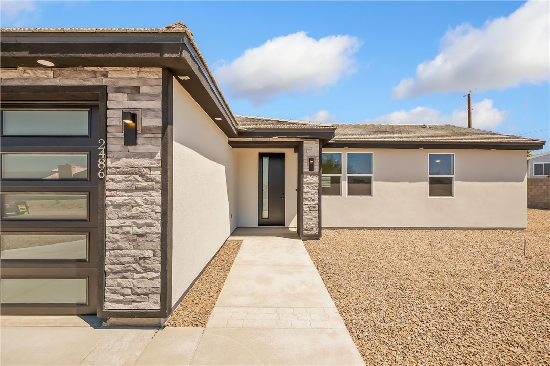 2486 E Hound Drive