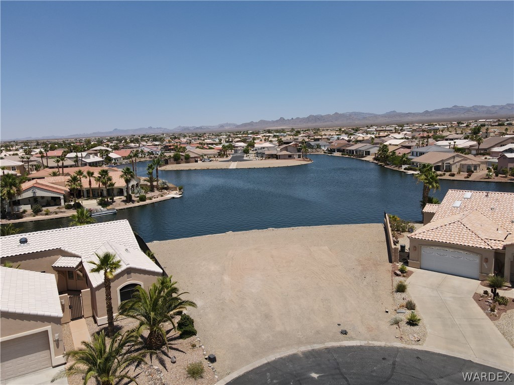 2055 E Lago Grande Place