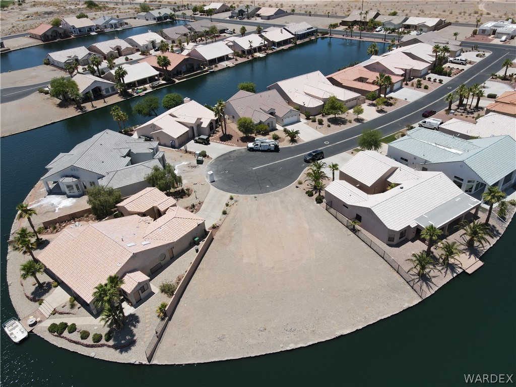2055 E Lago Grande Place