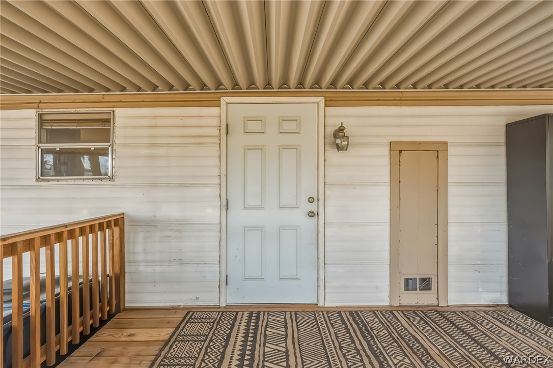 2233 Ventura Drive