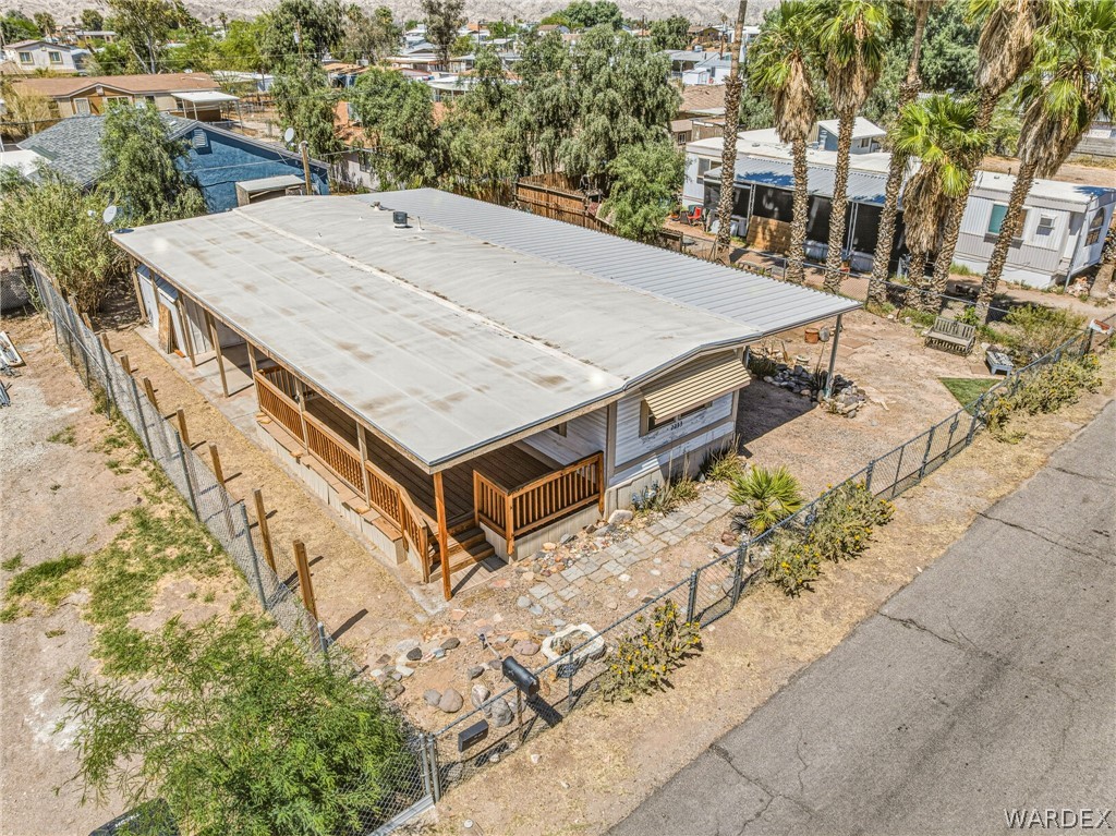 2233 Ventura Drive