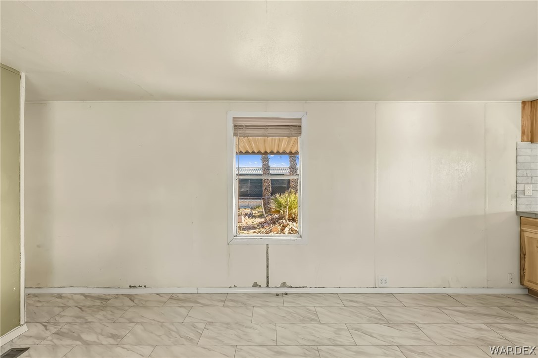 2233 Ventura Drive