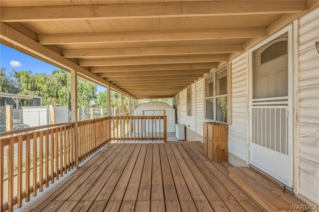 2233 Ventura Drive