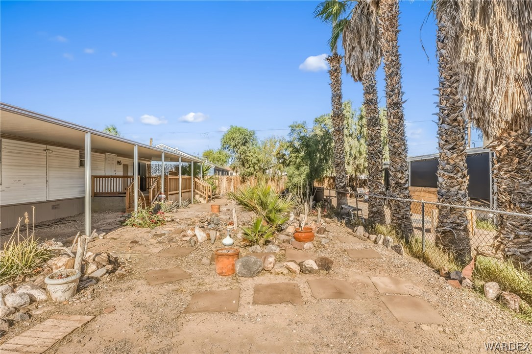 2233 Ventura Drive