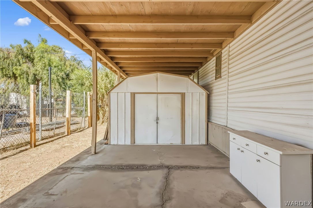 2233 Ventura Drive