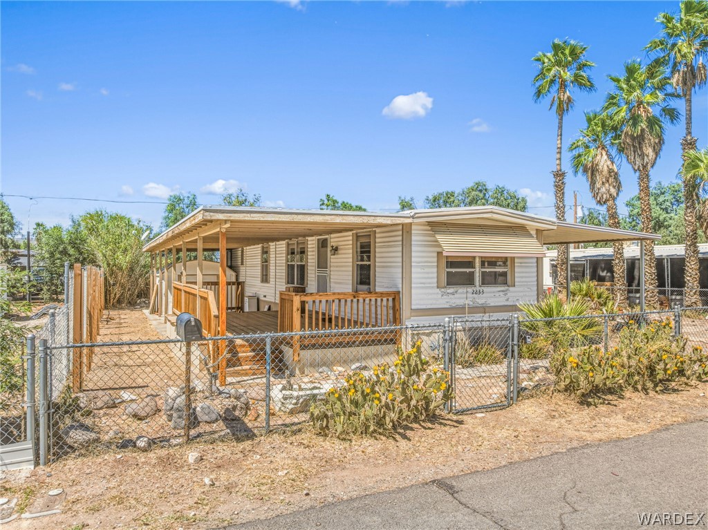 2233 Ventura Drive