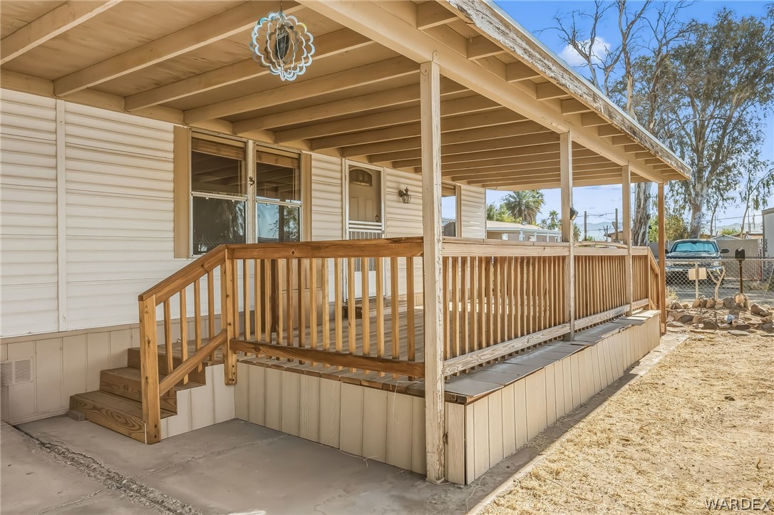 2233 Ventura Drive
