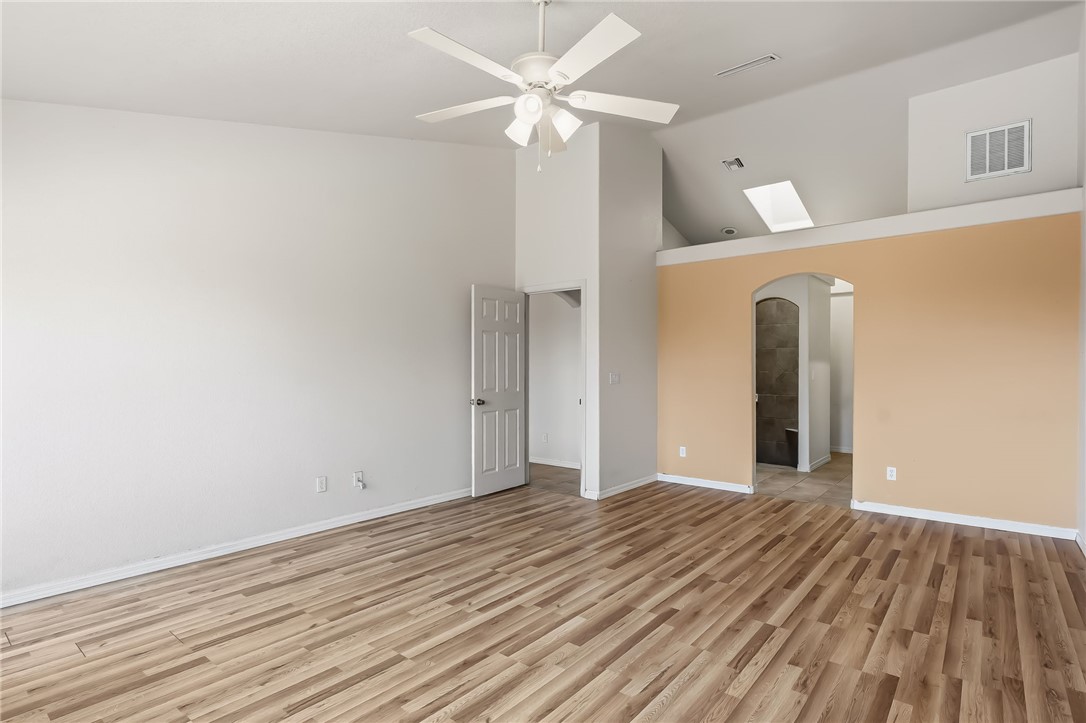 2558 Whispering Ridge Drive