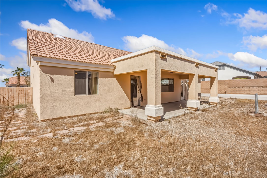 2558 Whispering Ridge Drive