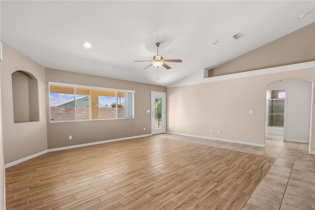 2558 Whispering Ridge Drive