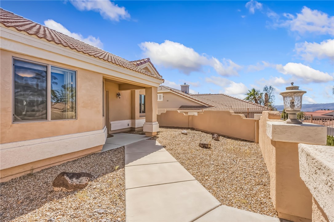 2558 Whispering Ridge Drive