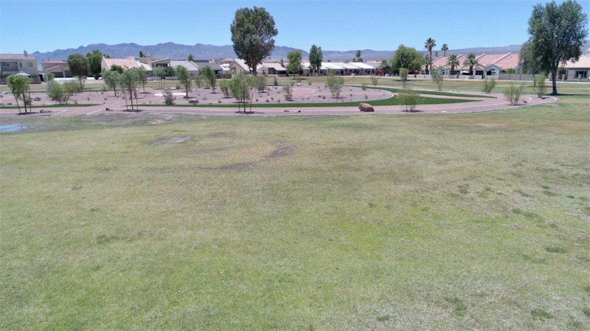 2943 Country Club Drive