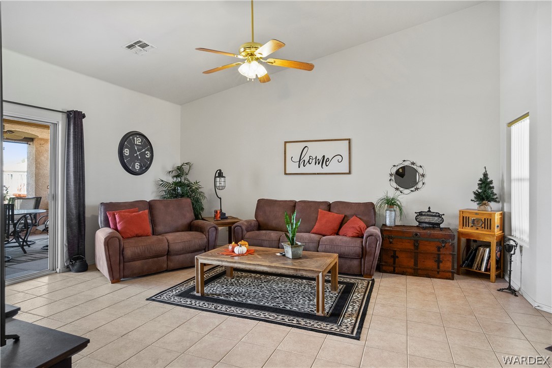 2943 Country Club Drive