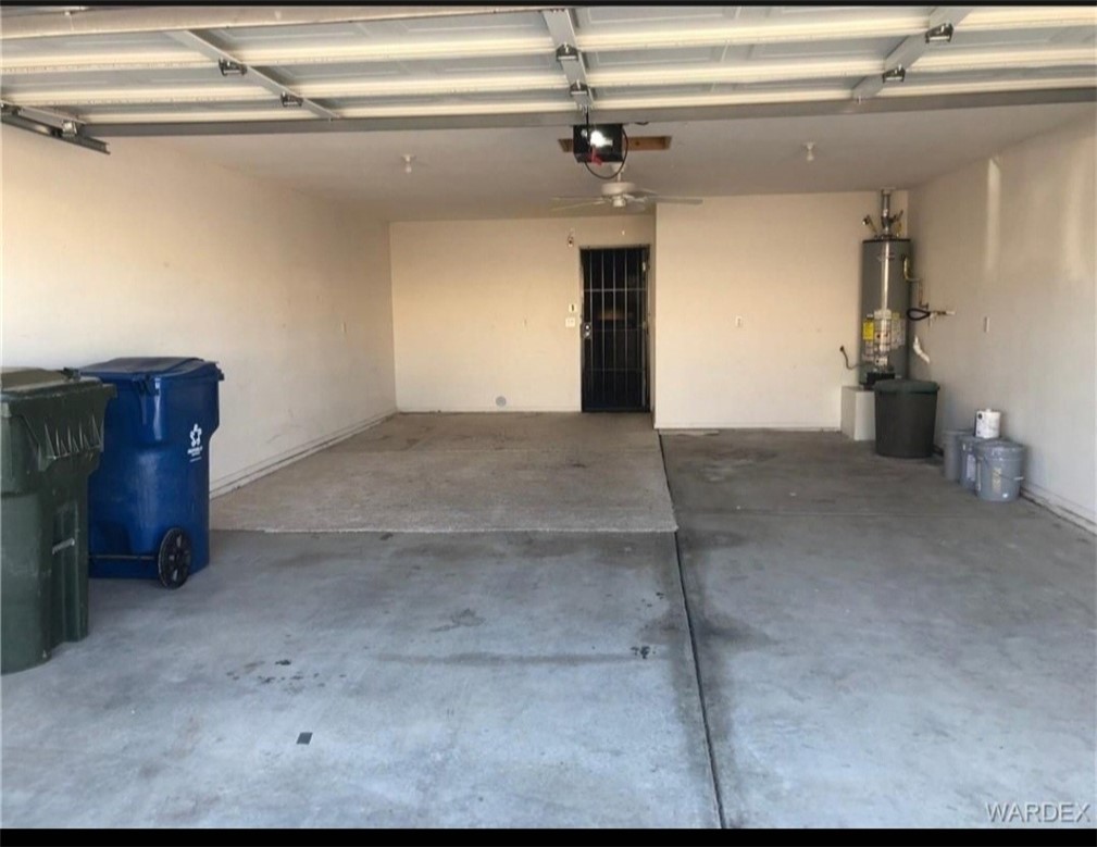 2943 Country Club Drive