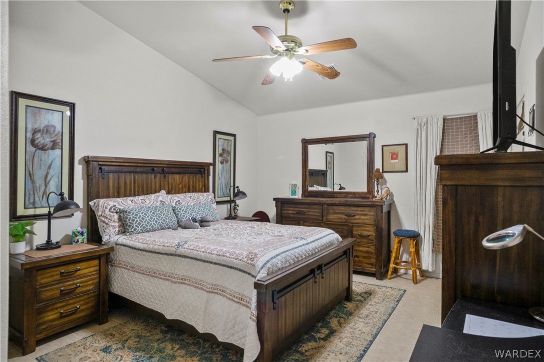 2943 Country Club Drive