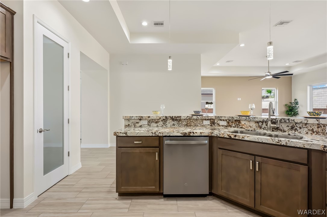5546 S Declaration Avenue