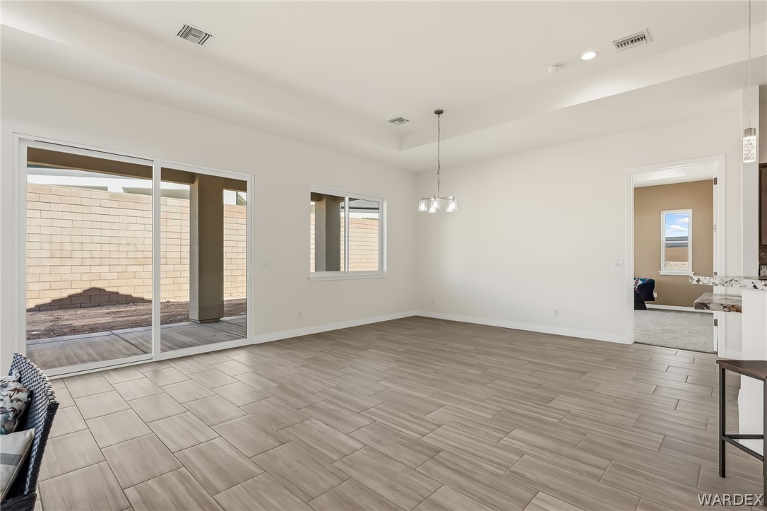 5546 S Declaration Avenue
