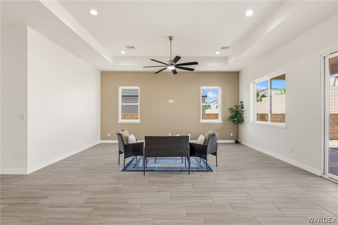 5546 S Declaration Avenue