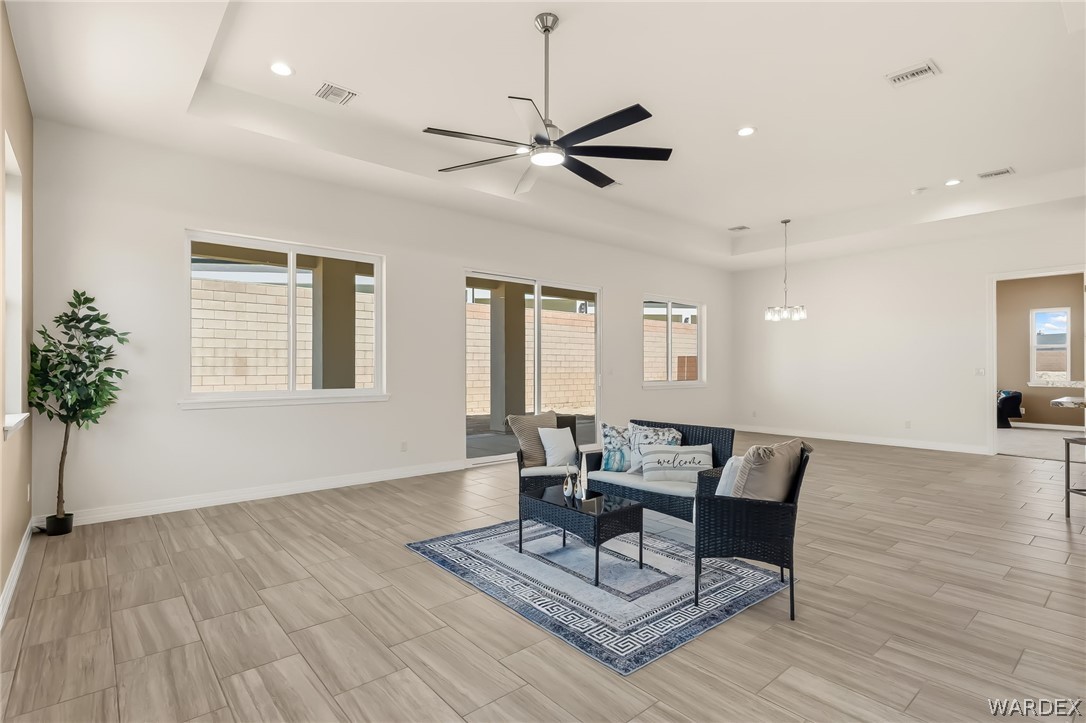 5546 S Declaration Avenue
