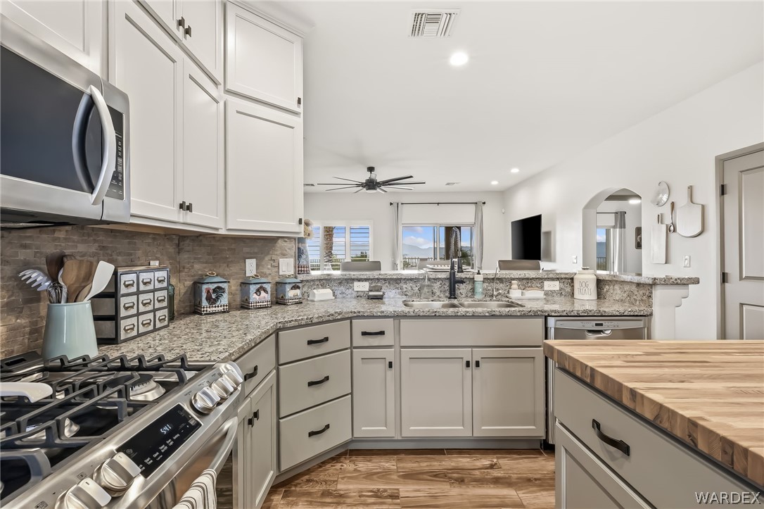 2535 Ridge Lane