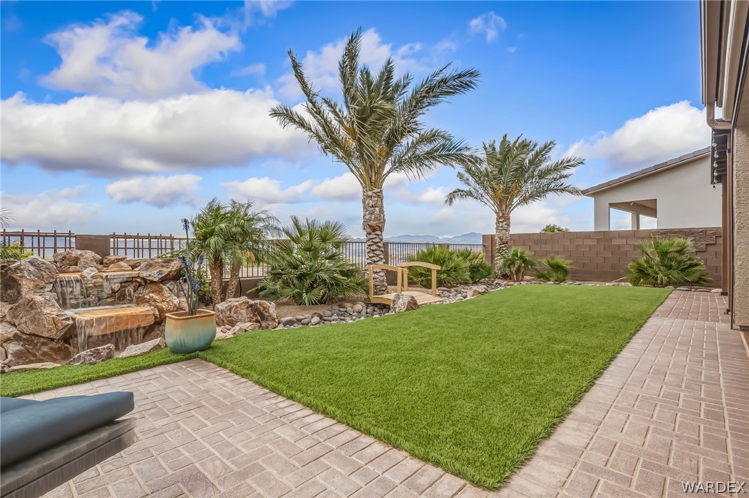 2535 Ridge Lane