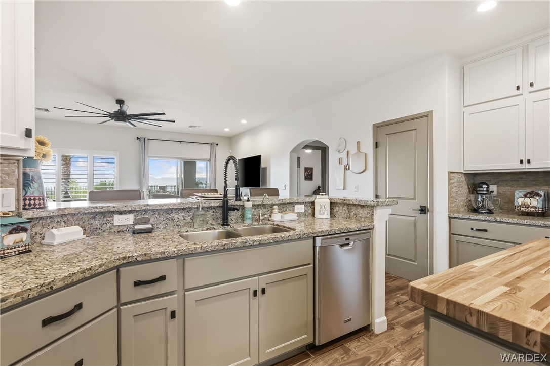 2535 Ridge Lane