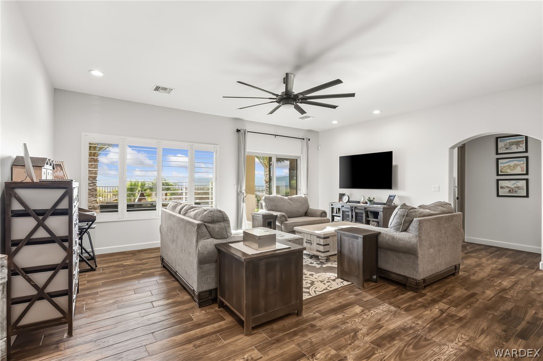 2535 Ridge Lane