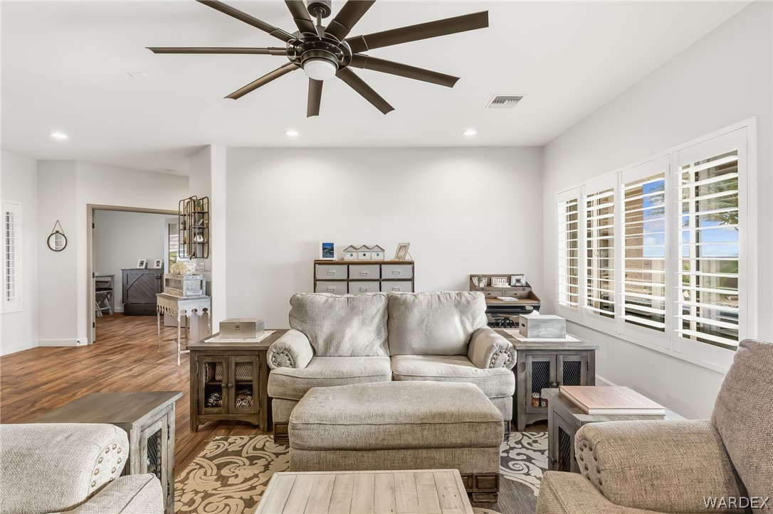 2535 Ridge Lane