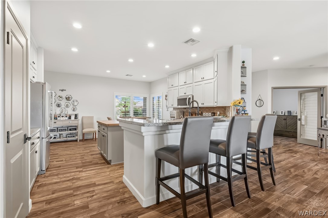 2535 Ridge Lane