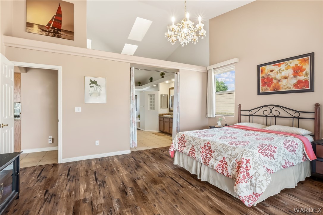 2558 Sundown Circle