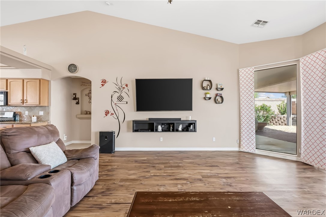 2558 Sundown Circle