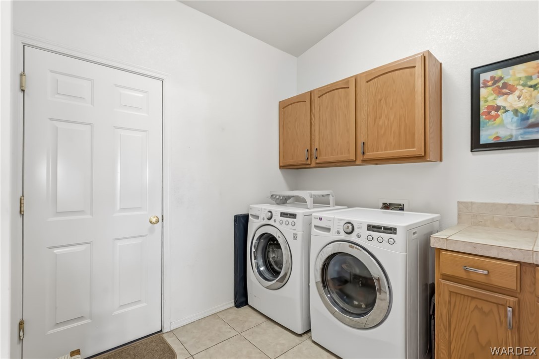 2558 Sundown Circle