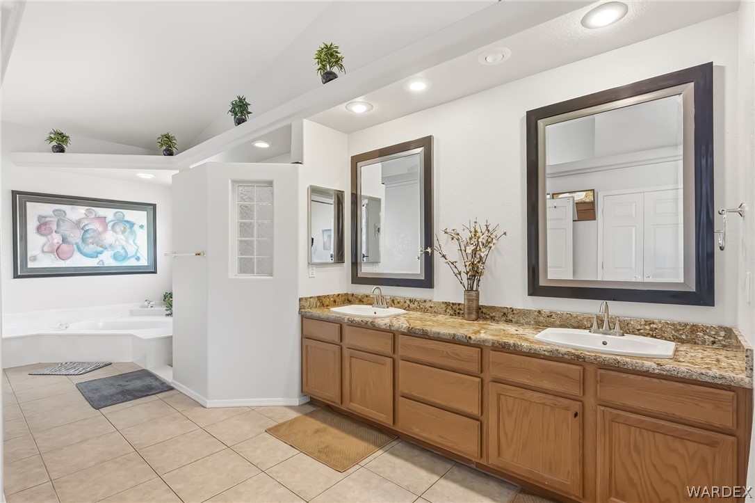 2558 Sundown Circle