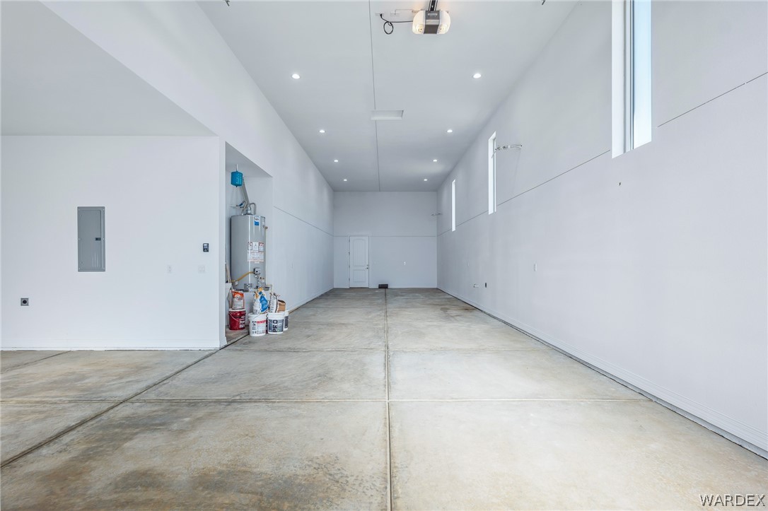2353 E Calle Toledo