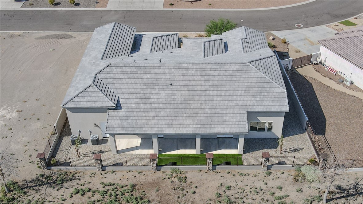 2353 E Calle Toledo