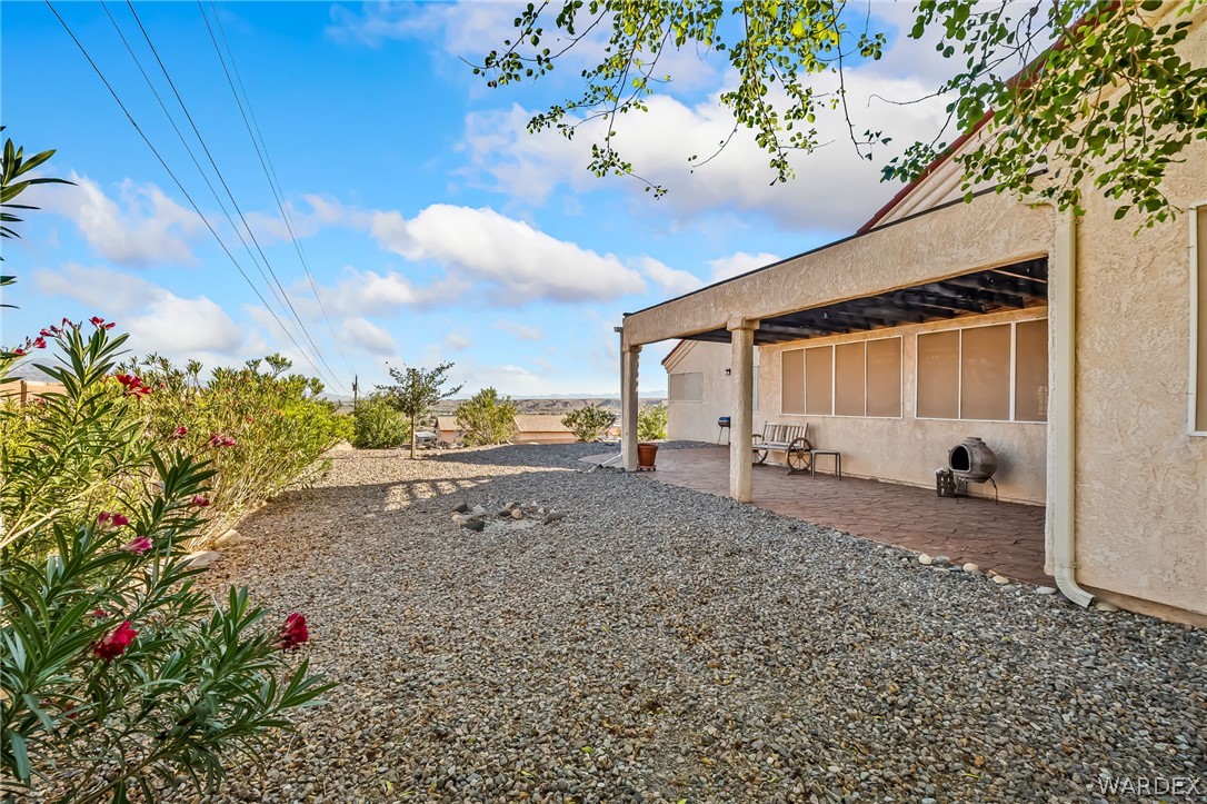 3949 King Road