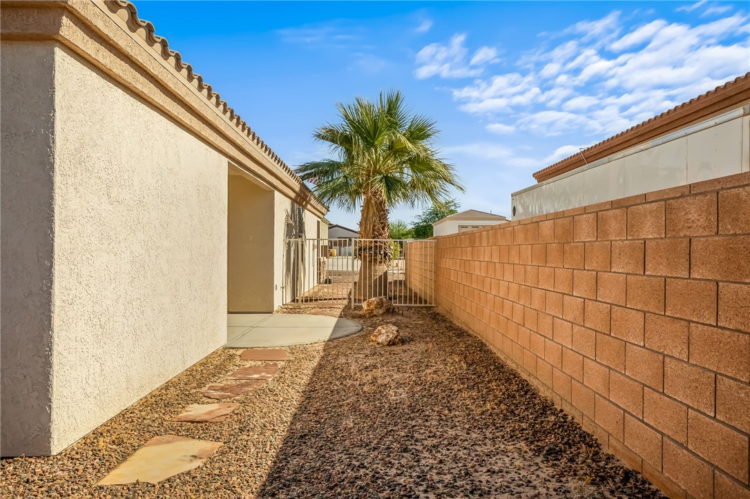 2529 E Nez Perce Road