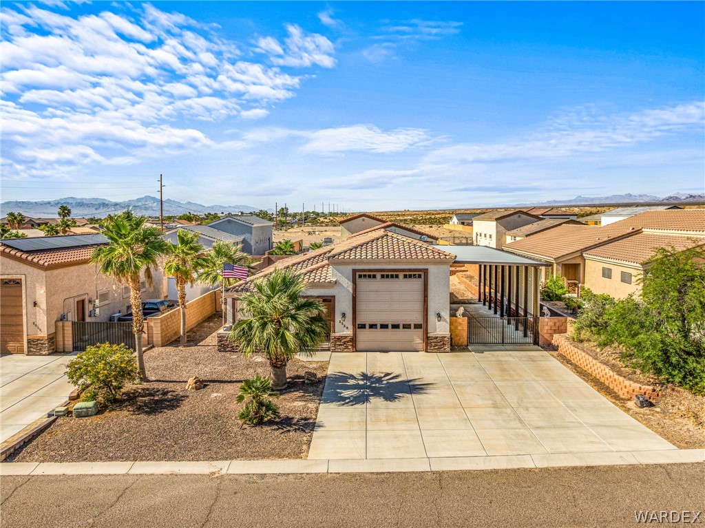 2529 E Nez Perce Road