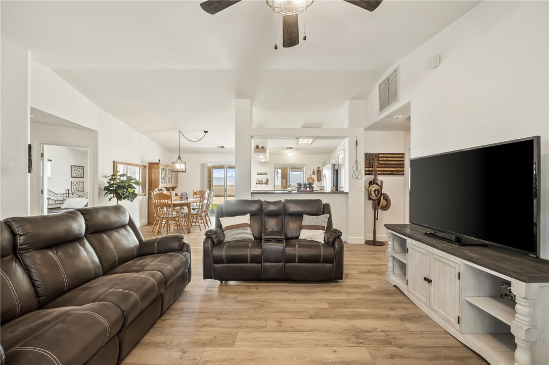 5039 S Emerald River Drive
