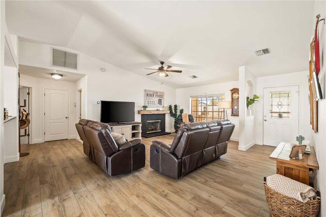 5039 S Emerald River Drive