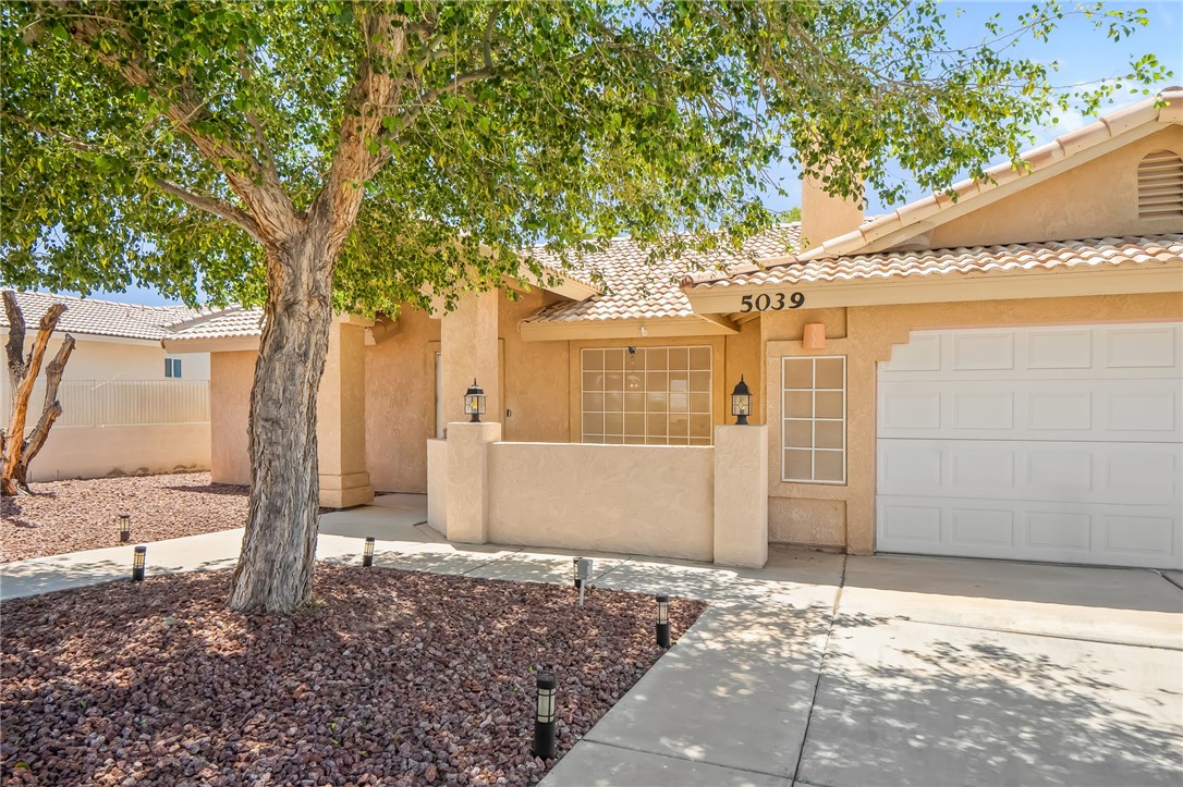 5039 S Emerald River Drive